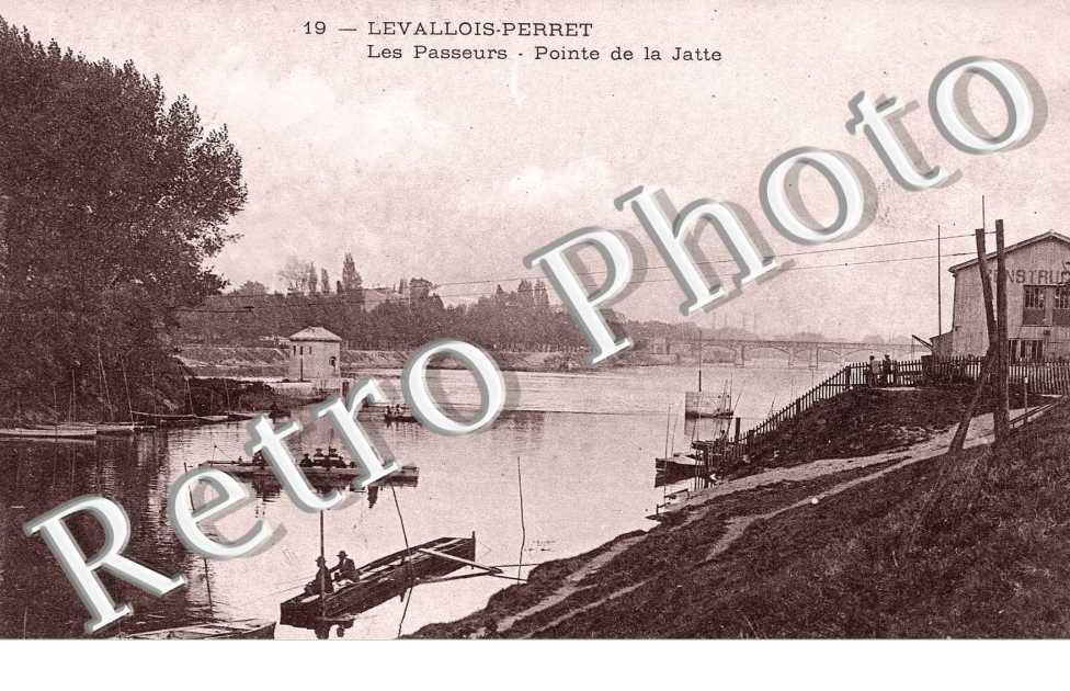 LES PASSEURS  Pointe de la Jatte