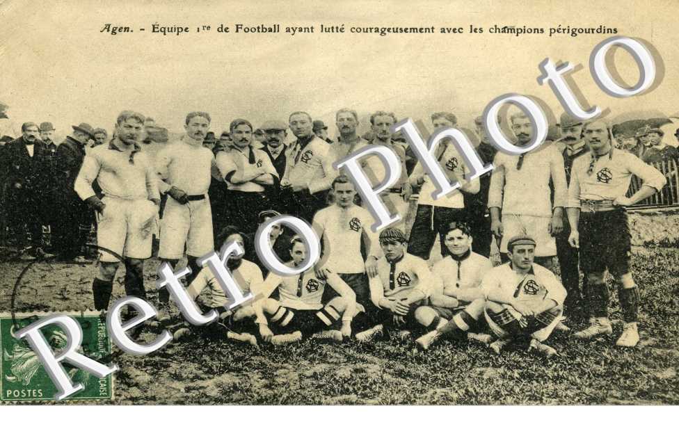 Equipe 1ere de Football ayant lutte courageusement avec les champions perigourdins