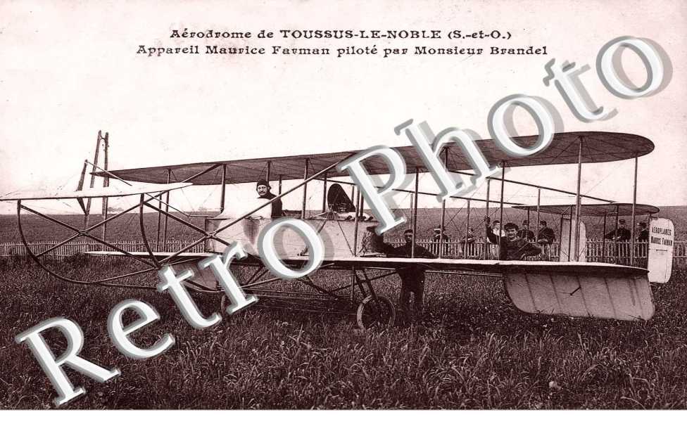 Aerodrome de Toussus le Noble, Appareil Maurice Farman pilote par Monsieur Brandel