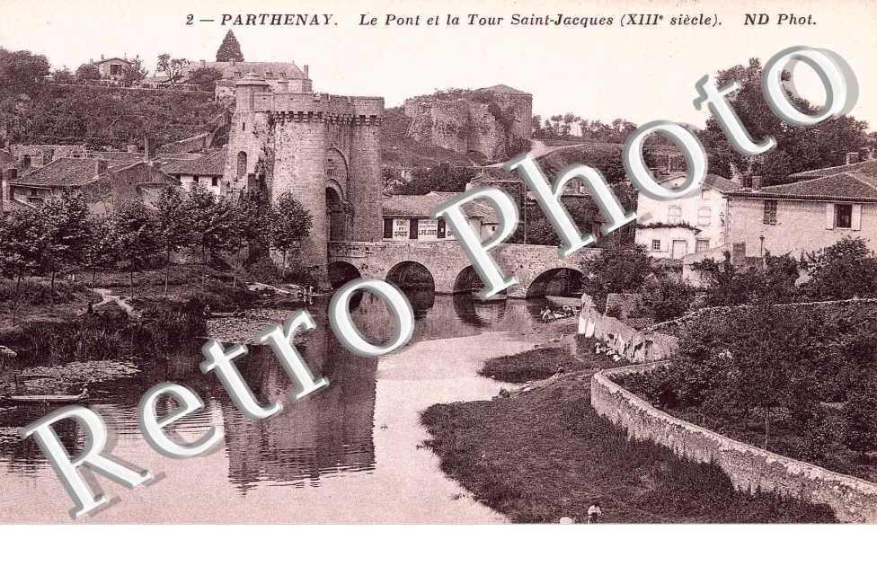 LE PONT ET LA TOUR SAINT JACQUES