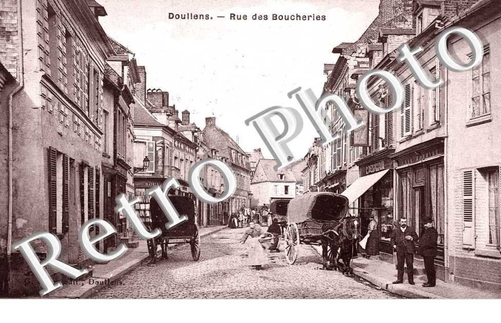 Rue des boucheries - attelages de chevaux