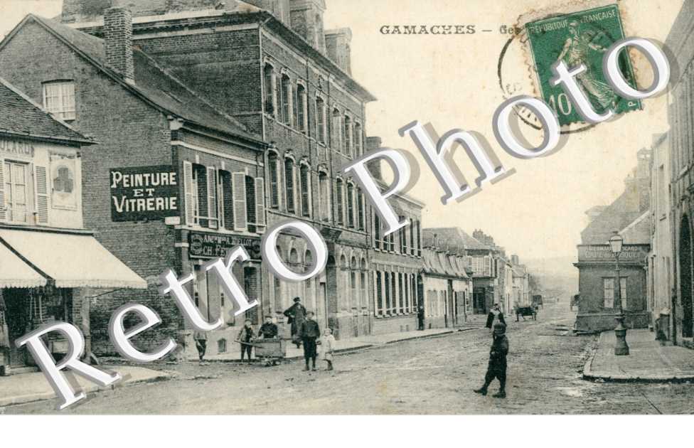 ( une rue )