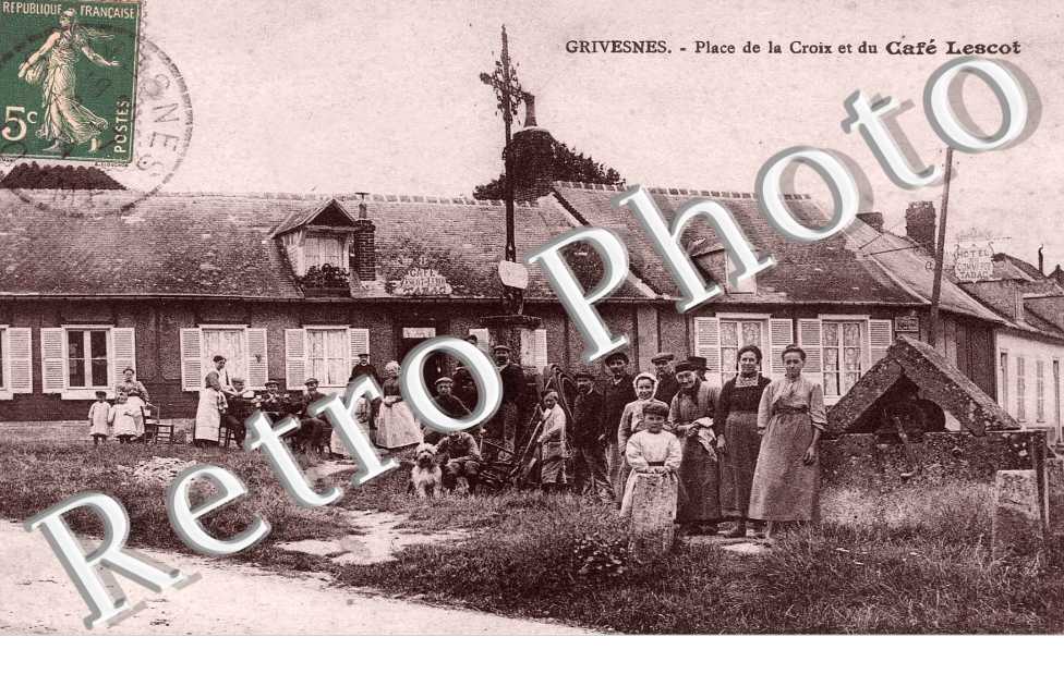 place de la Croix et du cafe Lescot