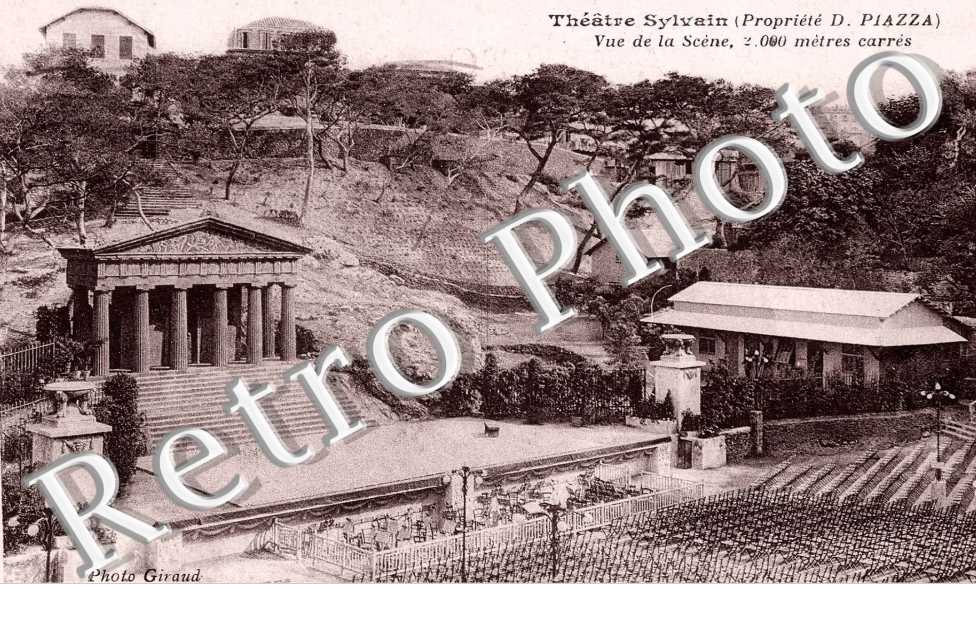 Theatre Sylvain (Propriete D. PIAZZA) vue de la scene
