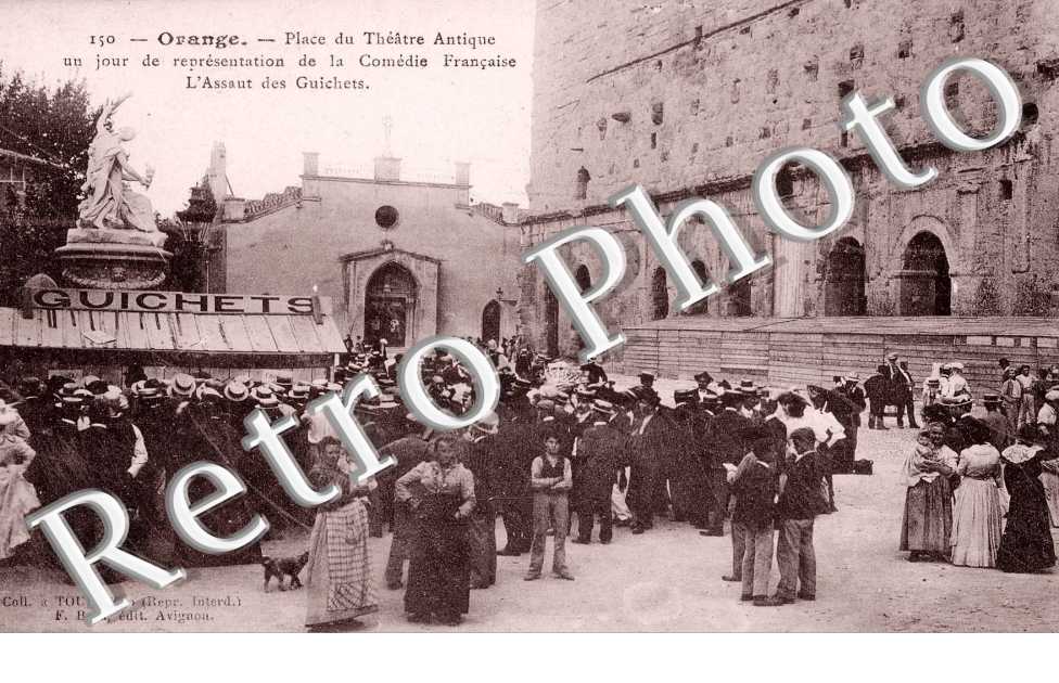 PLACE DU THEATRE ANTIQUE