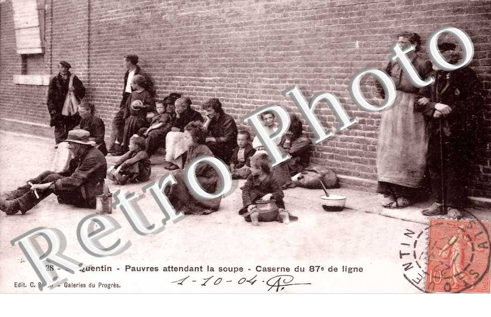 PAUVRES ATTENDANT LA SOUPE caserne du 87e de ligne