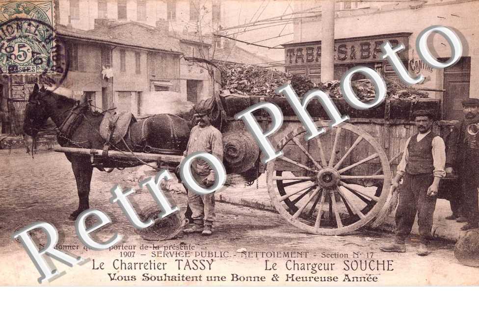Service public Nettoiement Le charretier Tassy Le chargeur Souche