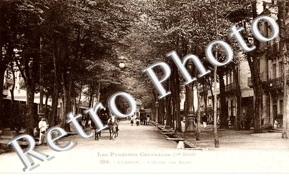 Allée des bains