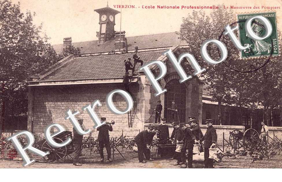 Ecole nationale professionnelle, la manoeuvre des pompiers