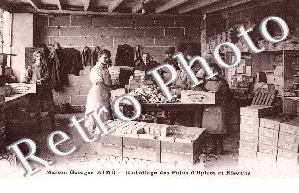 maison Georges Aime - Emballage des Pain d'Epices et biscuits - Rue du Chemin de Ronde - Rue Louis Blanc