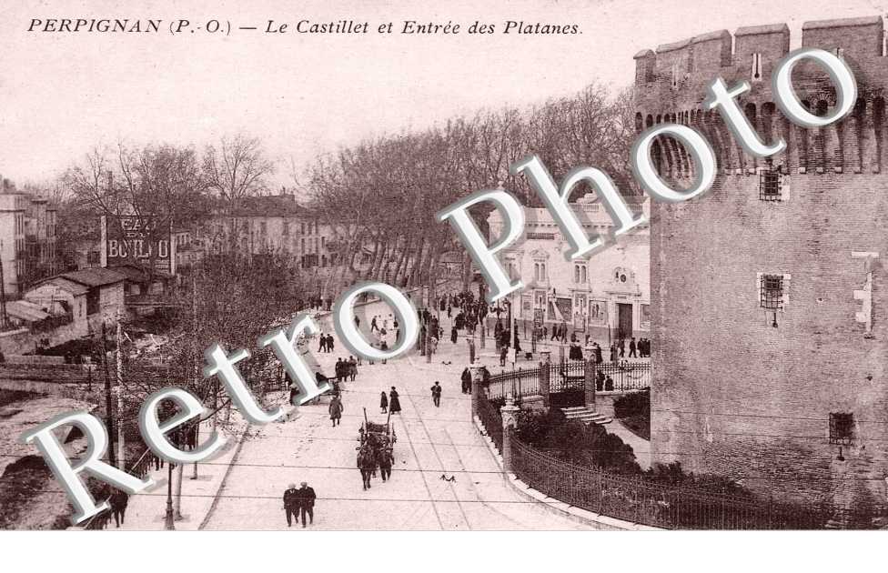 LE CASTILLET ET ENTREE DES PLATANES