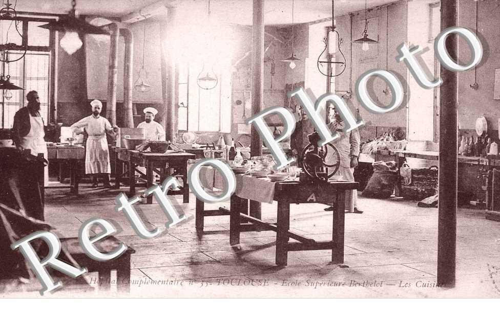 Hopital Complementaire - Ecole Superieure Berthelot - Les Cuisines