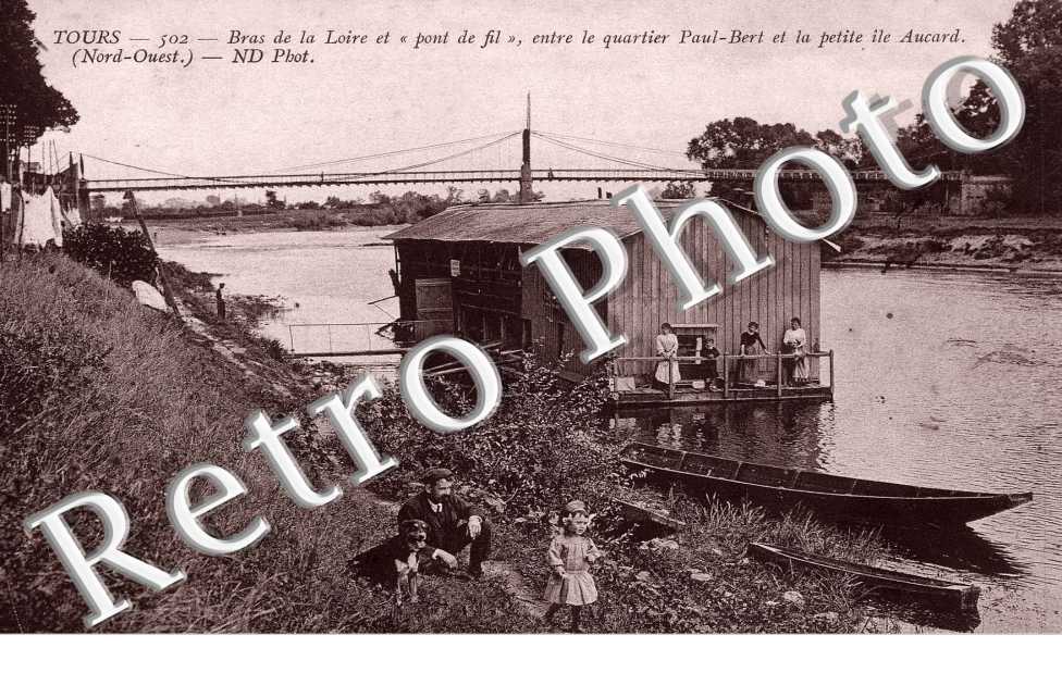 Bras de la Loire et Pont de Fil entre le Quartier Paul Bert etle Petite Ile Aucard