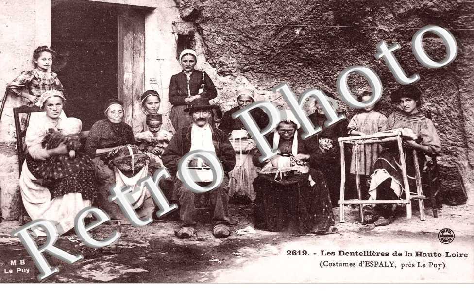 les dentellieres de la Haute-Loire