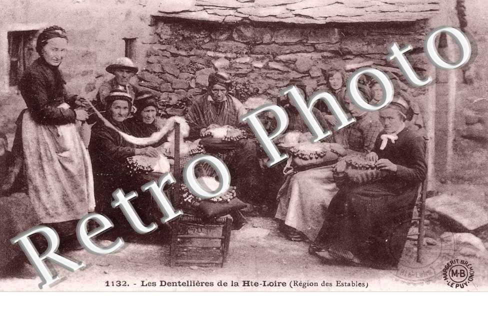 les dentellieres de la Haute Loire