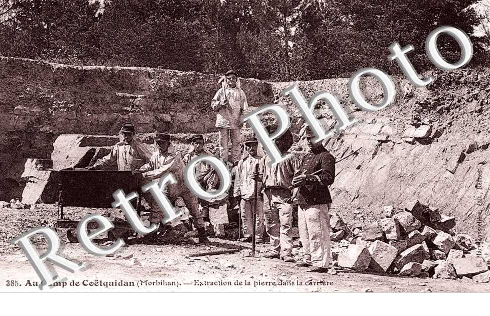 Camp de Coetquidan - Extraction de la Pierre