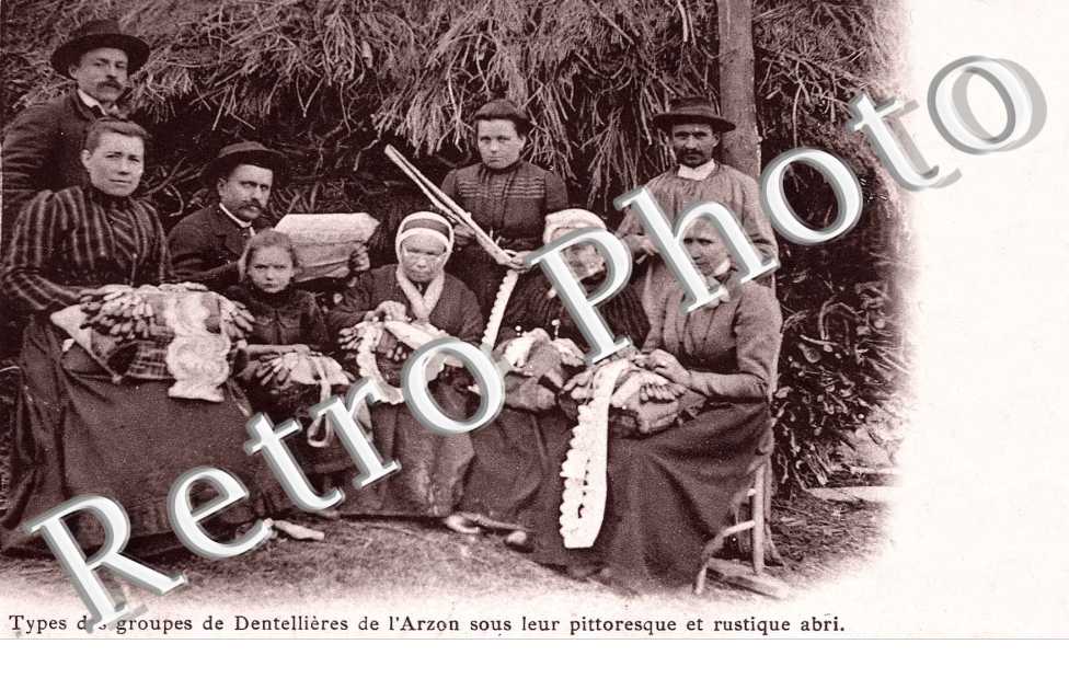 Types des groupes de dentellieres de l'Arzon