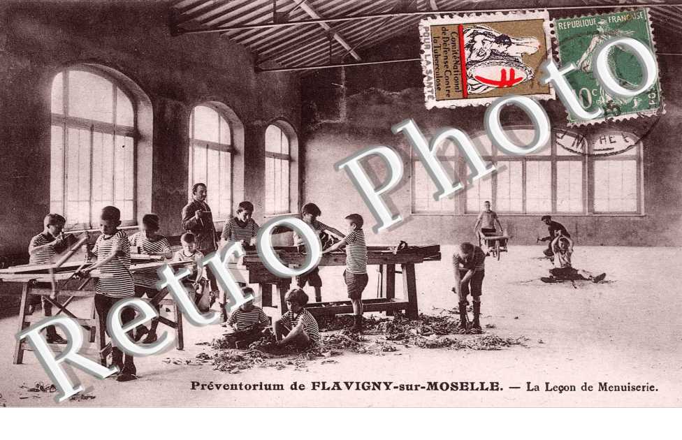 Preventorium  -  LA LECON DE MENUISERIE