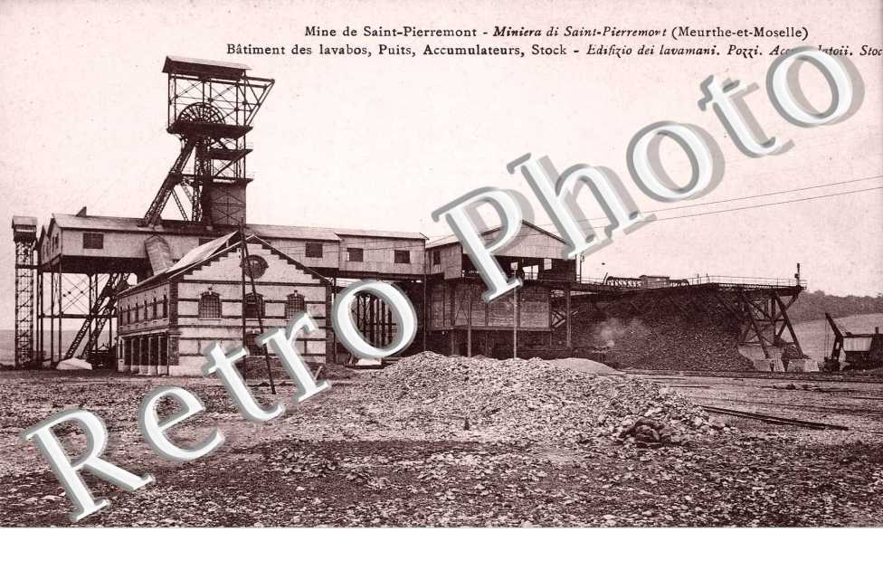 mines de St pierremont - batiments des lavabos, puits