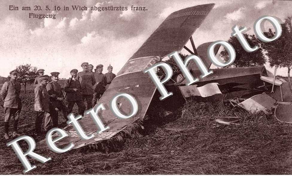EIN AM 20.5.16 IN wICH ABGESTURZTES franz. Flugzeug  AVION