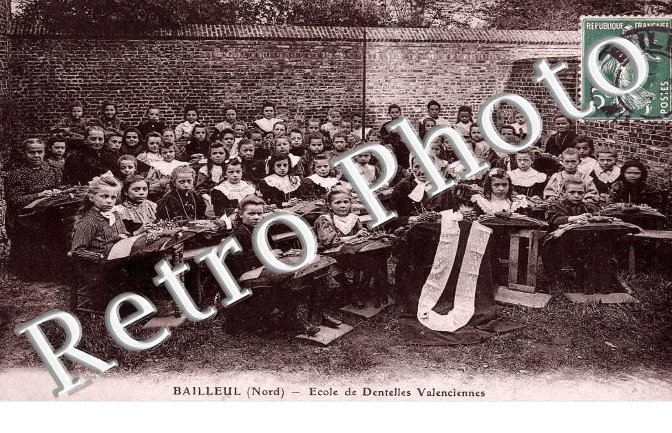 ecole de dentelles Valenciennes