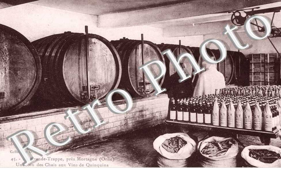 un coin des chais aux vins de Quinquina