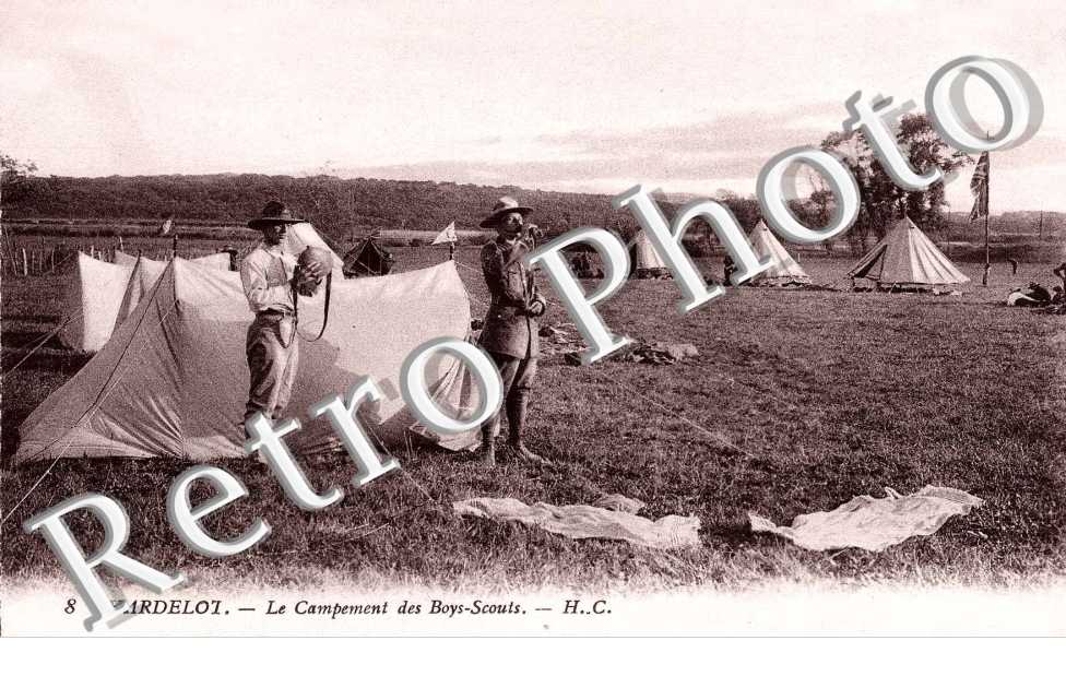 HARDELOT le campement des Boys-Scouts
