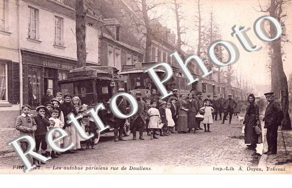 les autobus parisiens rue de Doullens