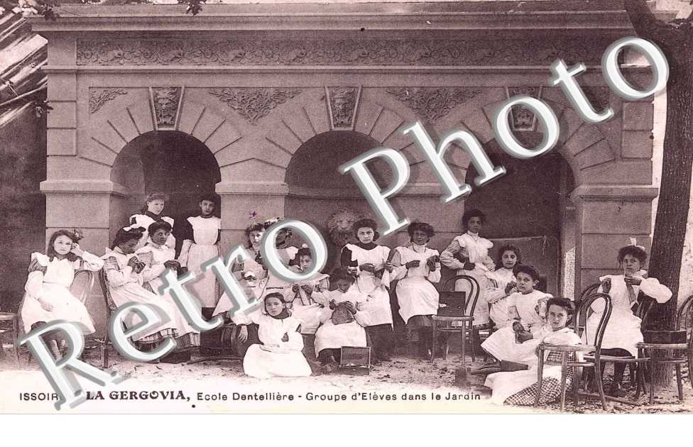 la Gergovia, Ecole Dentelliere
