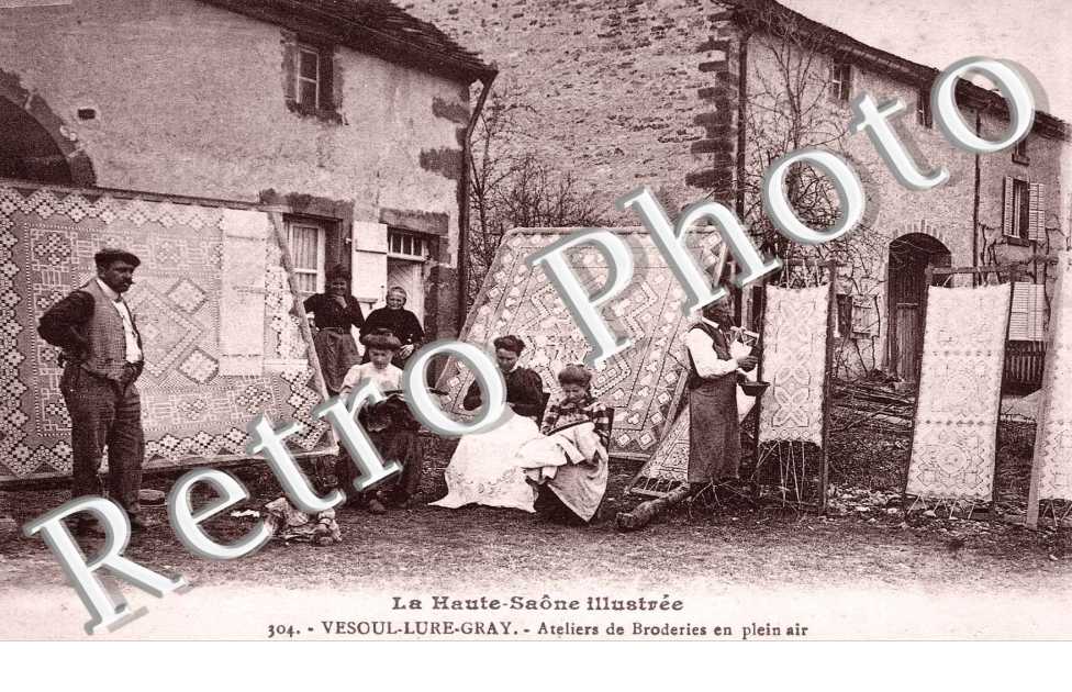Lure-Gray. ateliers de broderies en pleine air