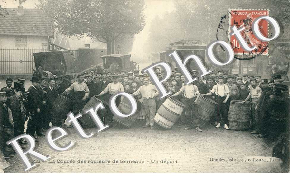 Course des rouleurs de tonneaux, un depart
