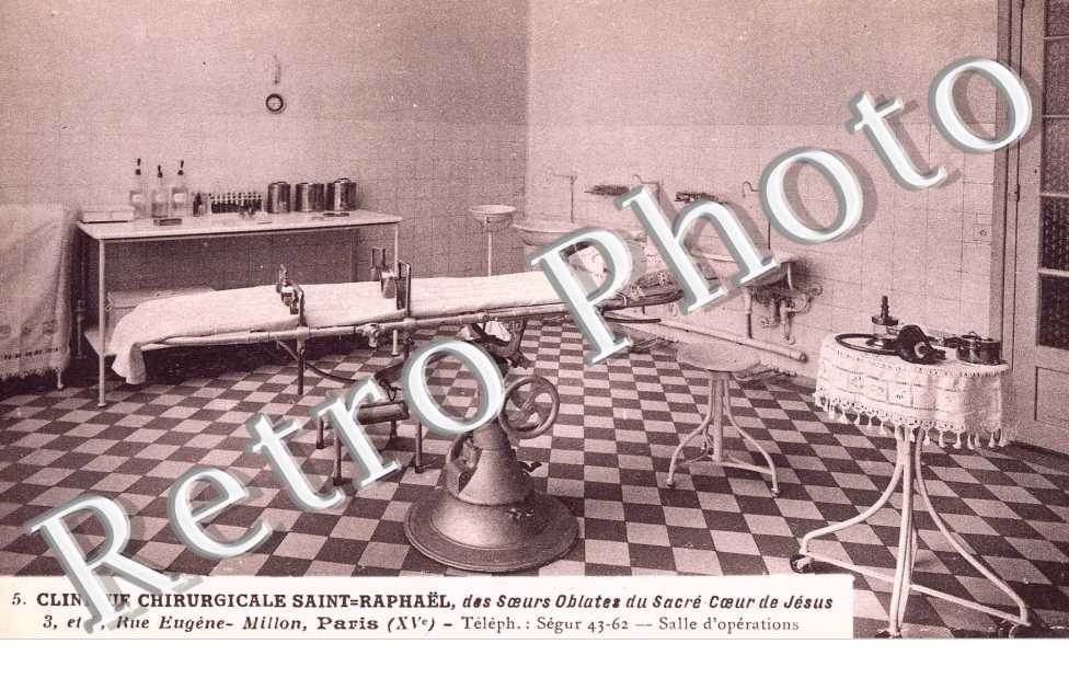 SALLE D&#039;OPERATIONS  CLINIQUE SAINT RAPHAEL  3 et 5 rue Eugene Mollon