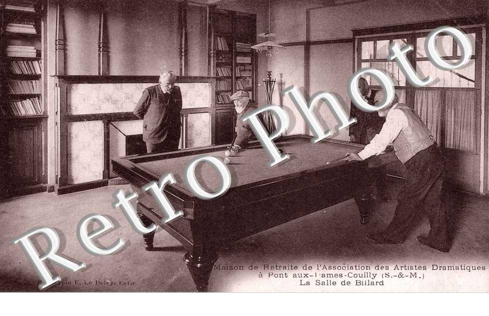 La salle de billard de la maison de retraite de l&#039;association des artistes dramatiques