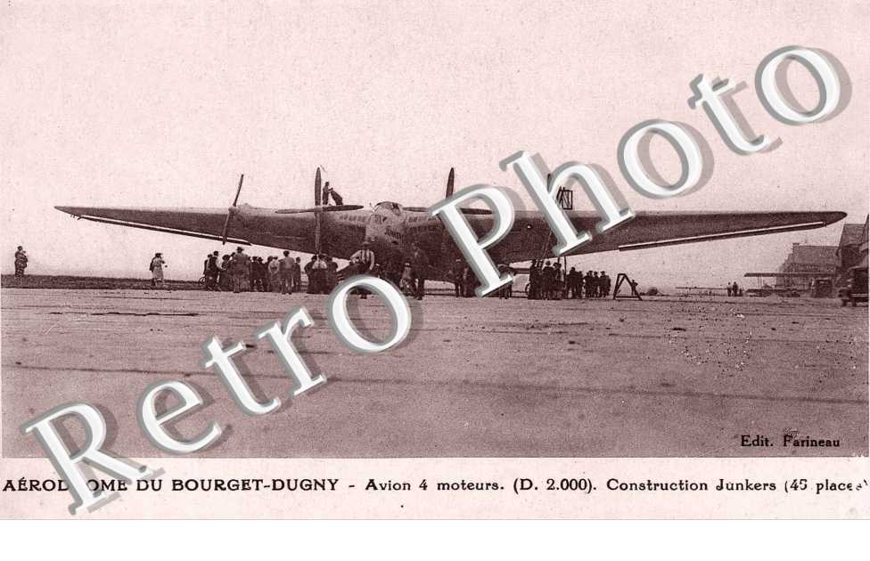 Aerodrome du Bourget - Avion 4 moteurs (D.2.000) Construction Junkers 45 places