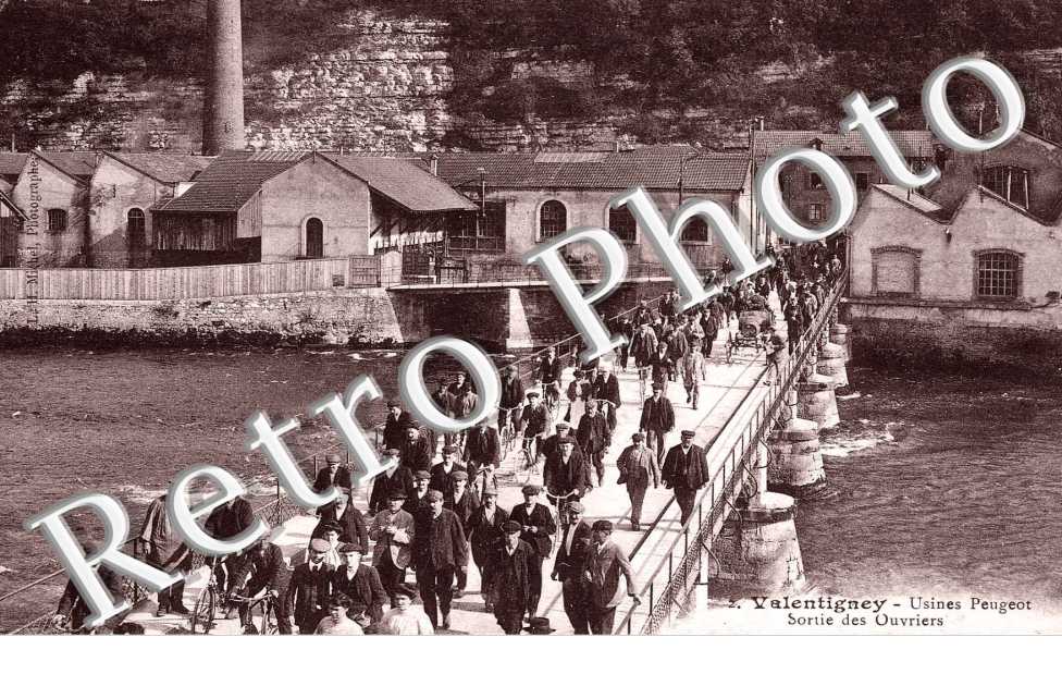 usines peugeot sortie des ouvriers