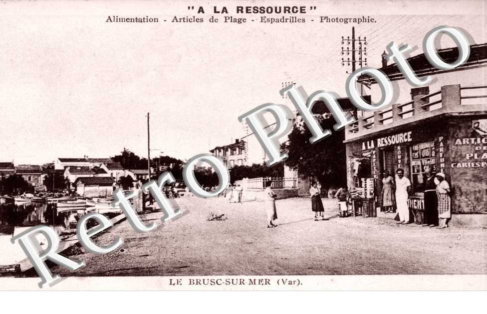 " A la Ressource" alimentation, articles de plage, espadrilles, photographie