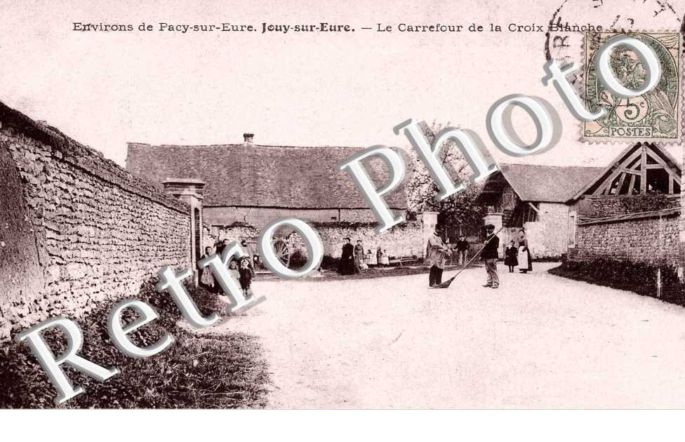 Le carrefour de la croix Blanche