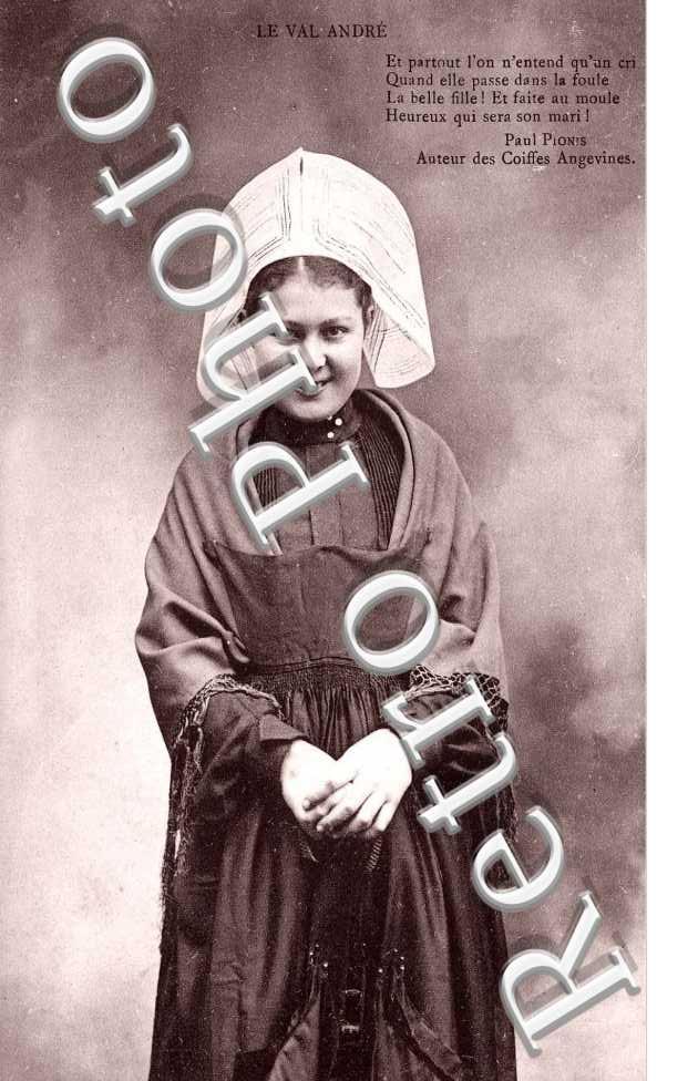 coiffe et costume traditionnel