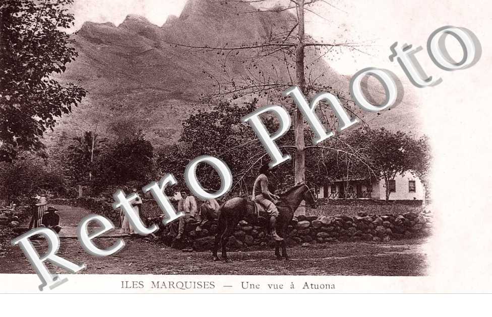 ILES MARQUISES UNE VUE A ATUONA