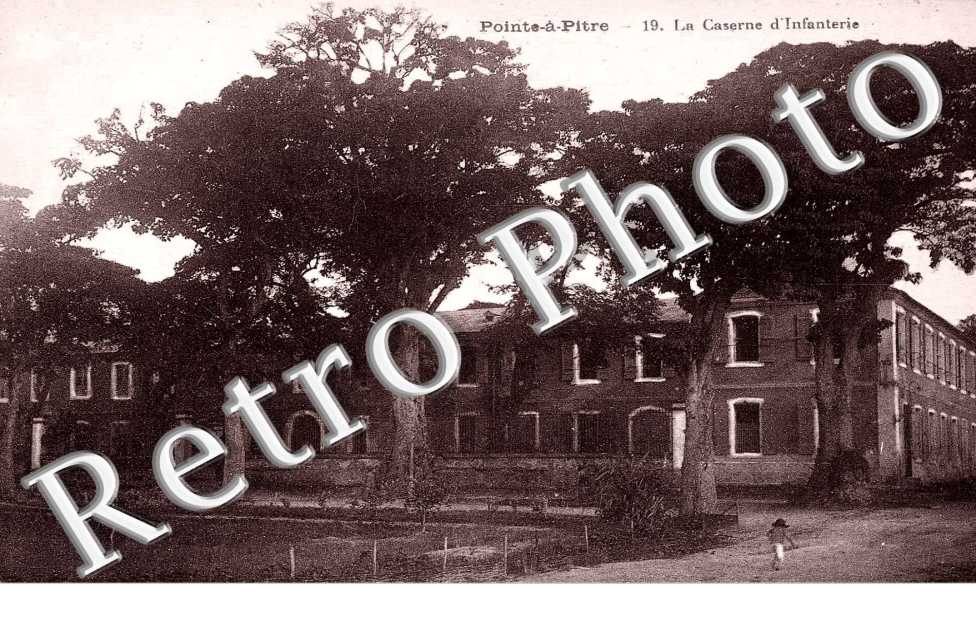 LA CASERNE