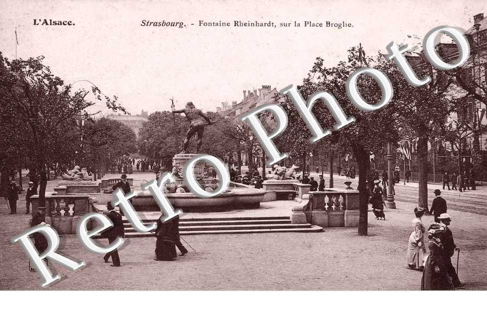 PLACE BROGLIE  FONTAINE RHEINHARDT