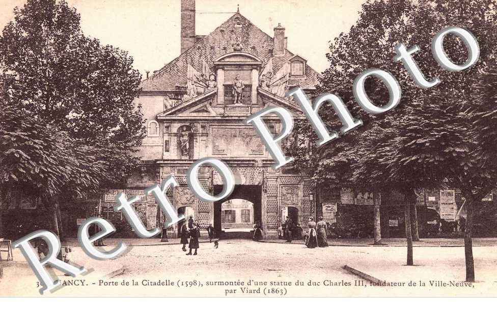 PORTE DE LA CITADELLE