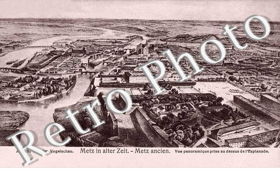 Metz ancien vue panoramique prise au dessus de l&#039;esplanade