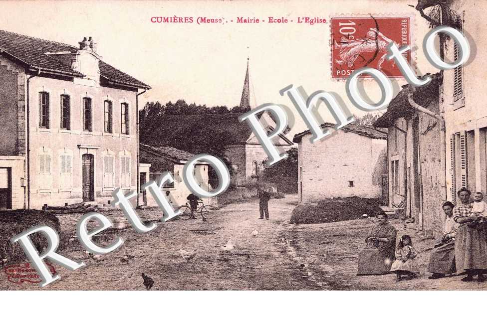 Mairie - ecole - eglise