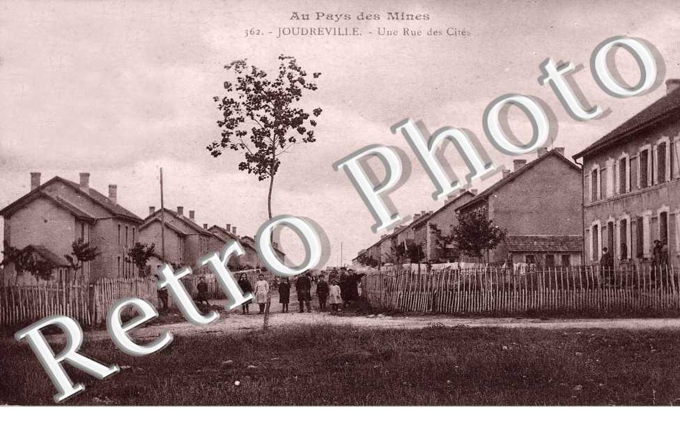 une rue des cites minieres