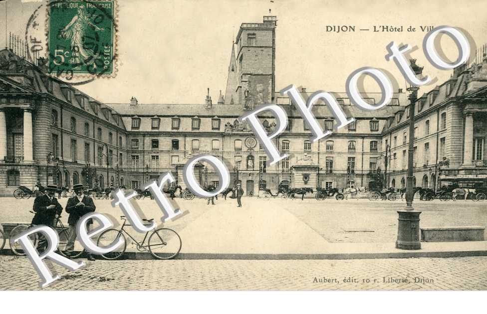 l&#039;Hotel de Ville