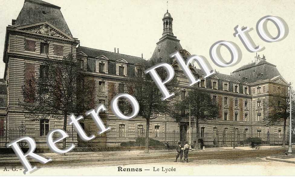 LE LYCEE