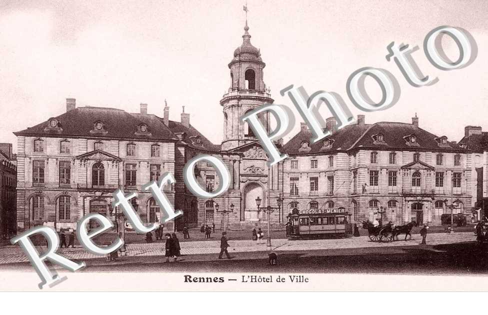 L'HOTEL DE VILLE