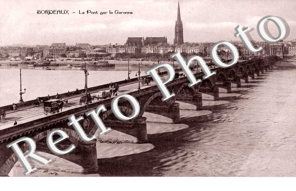 LE PONT SUR LA GARONNE