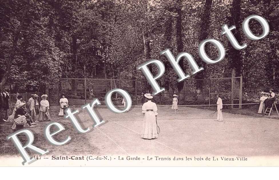 la garde - le tennis dans les bois de la vieille ville